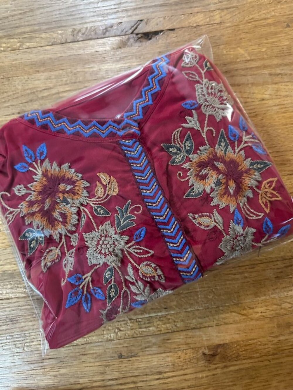 JOHNNY WAS Tunic Top R-MONA TIERED Embroidered/Eyelet RED SILK M Scalloped - Picture 11 of 11